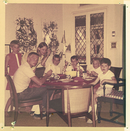 Dinner with Italian kids